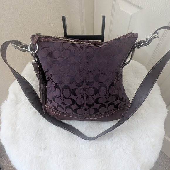 Coach Purple Signature Jacquard Crossbody Hobo Bag Suede Trim Front Zip Pocket - Picture 3 of 11